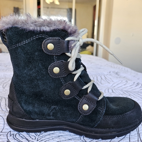 VGUC Sorel Explorer Joan Winter Boots Black Suede Faux Fur Waterproof Women 6 - Picture 5 of 16